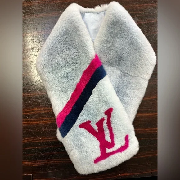 LOUIS VUITTON M70272 LV logo Écharpes Tippet fur Scarf silk Rex